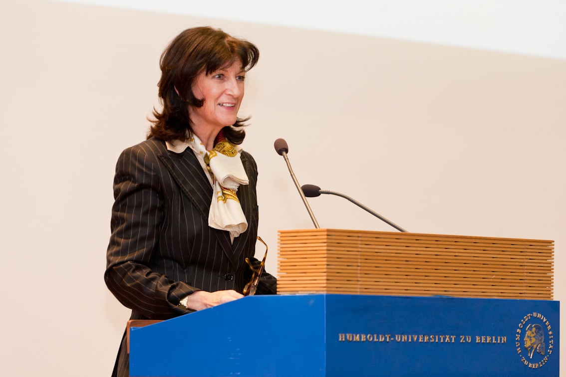 DS_2011_Dr_Christa_Thiel.jpg