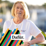 DSV-Präsidentin Mona Küppers mit dem Schriftzug "Ich bin dafür. Spiele in Deutschland."